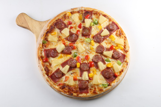 菠萝烤肠披萨