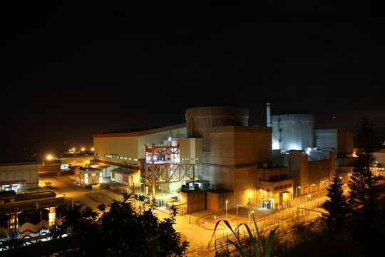 大亚湾核电站夜景
