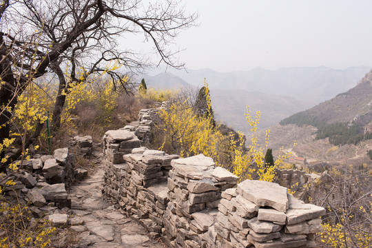 涌泉齐长城风景区