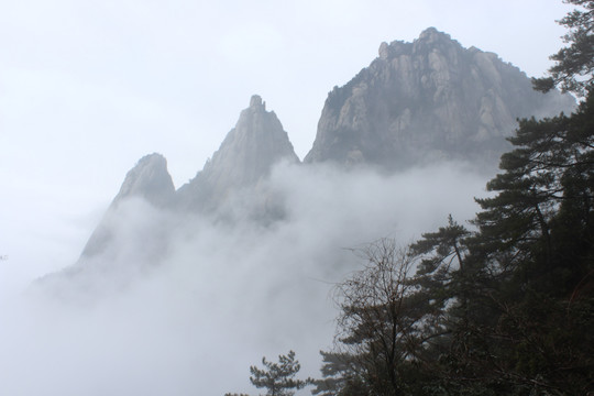 黄山拍摄山高路远其路漫漫