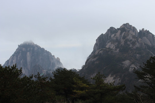 黄山云端之上