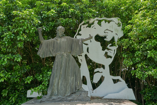 米开朗基罗雕塑