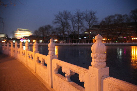 夜色下的北京后海