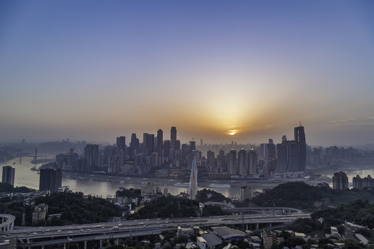 重庆夕阳西下夜景