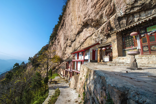 天水小陇山森林公园金龙山风景区