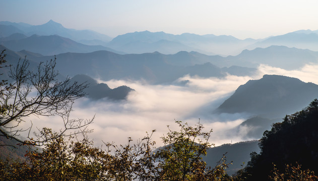 天水小陇山森林公园金龙山风景区