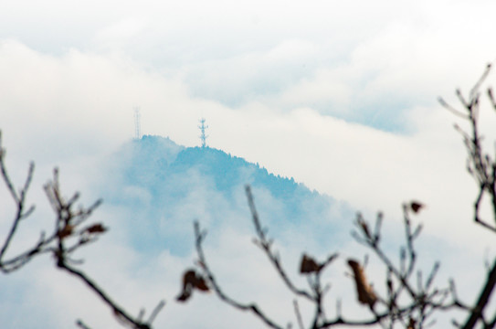 天水小陇山森林公园金龙山风景区