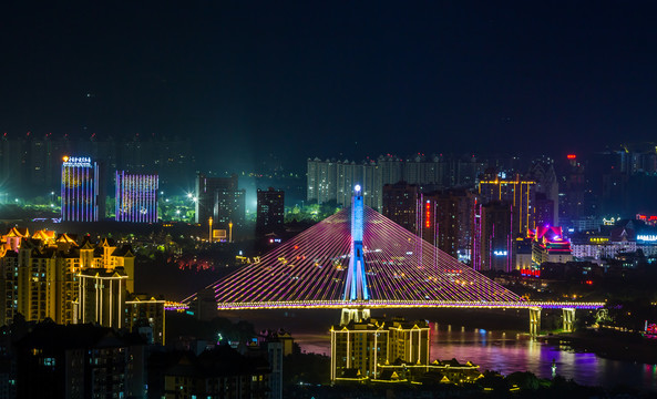 西双版纳大桥夜景