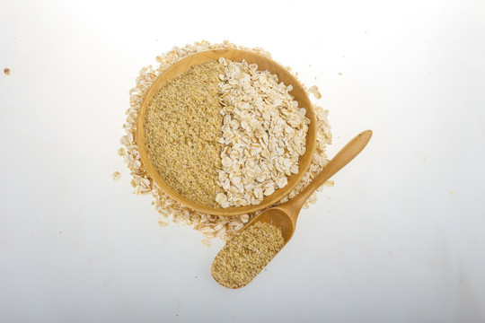 小麦胚芽和燕麦片