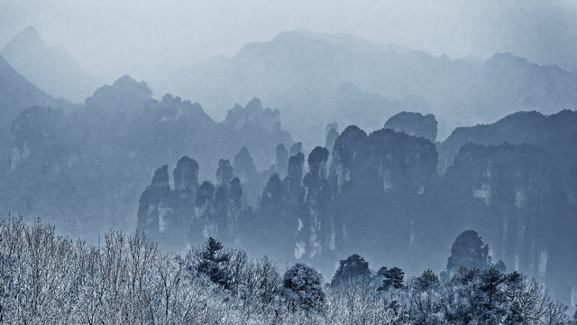 水墨天子山