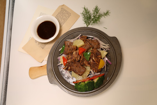 鐵板牛肉