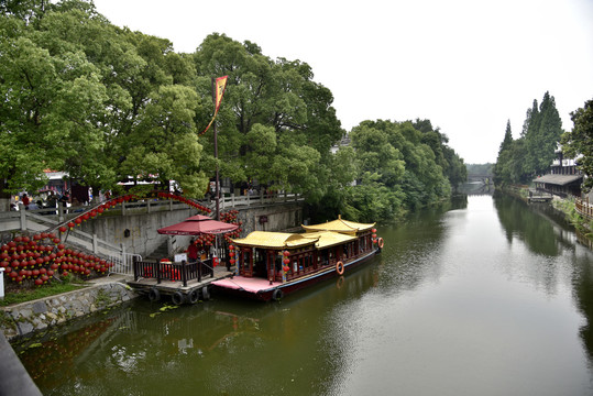 三河古镇水景