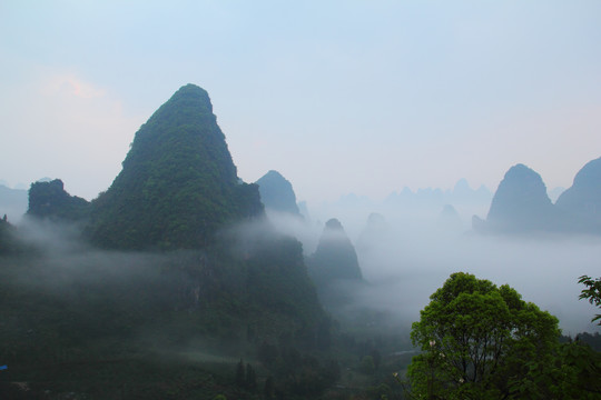 水墨山水