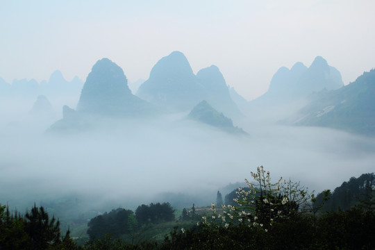 水墨山水