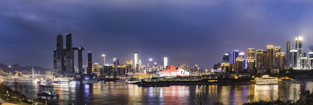 重庆江北嘴和渝中区夜景