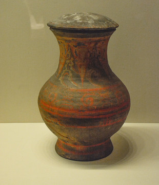 汉代彩绘陶器