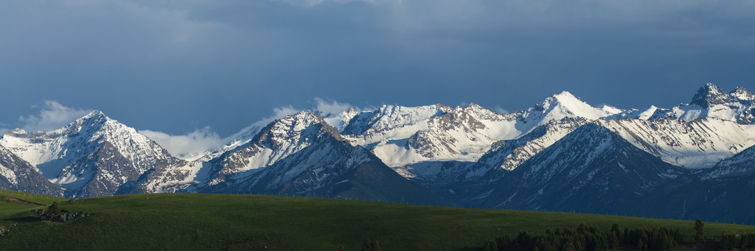 天山