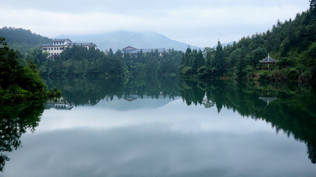 湖水风光