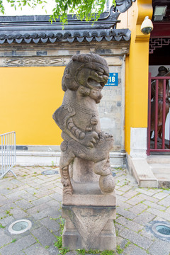 江苏苏州报恩寺石狮子