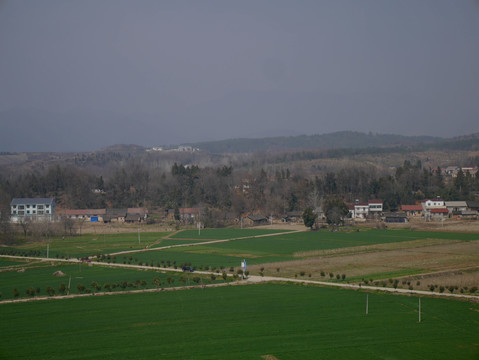 山村