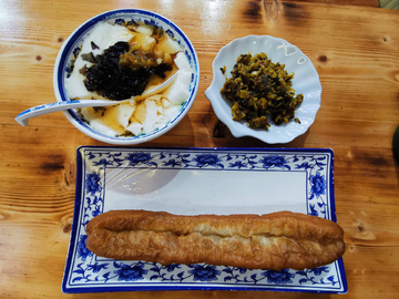 豆腐脑油条