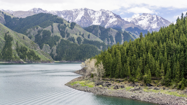 天山天池风景