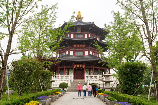 江苏苏州寒山寺梵音阁