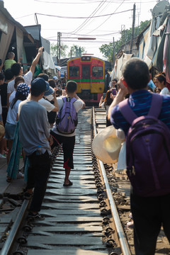 泰国美功铁路市场