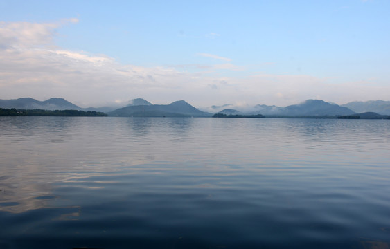 水墨山水