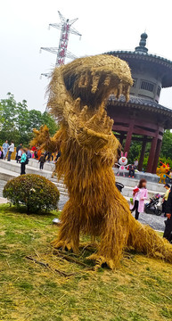 稻草人恐龙卡通造型