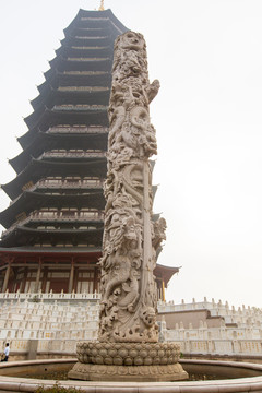 江苏常州天宁禅寺九龙柱