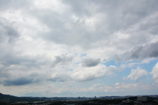 风雨欲来