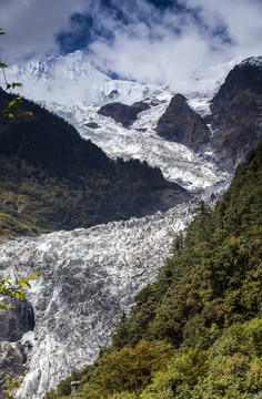 梅里雪山