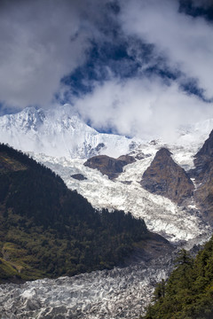 雪山