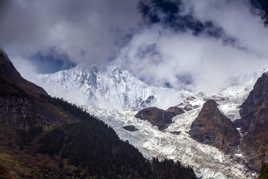 梅里雪山