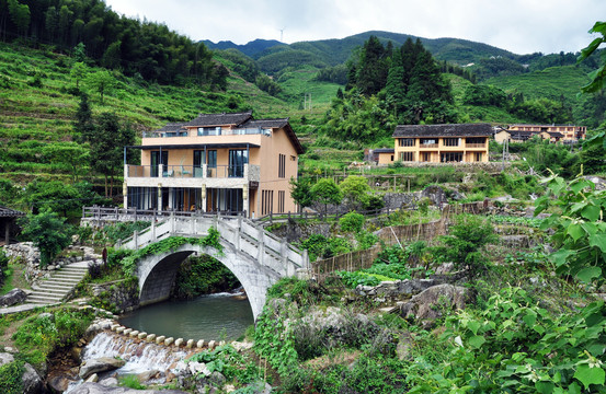 坑根石寨旅游区