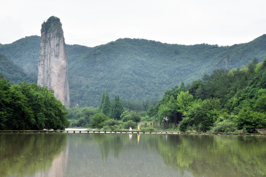 朱潭山风景区