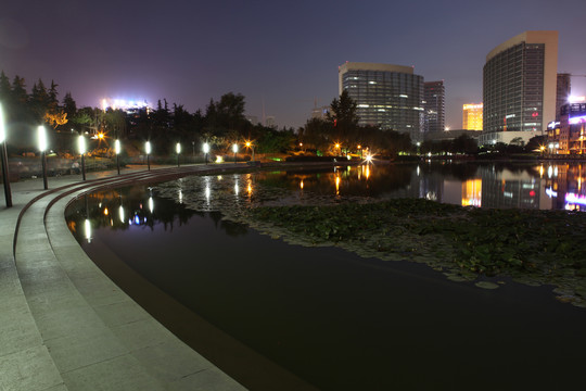 西安高新区永阳公园夜景