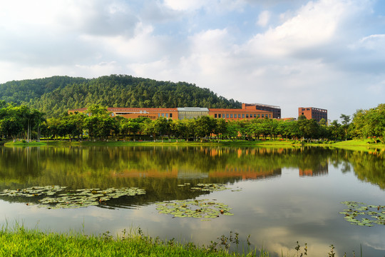 北京师范大学珠海校区丽泽湖