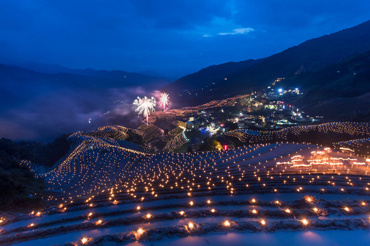 龙脊梯田夜景