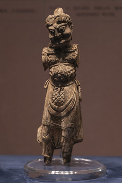 广州博物馆武士像