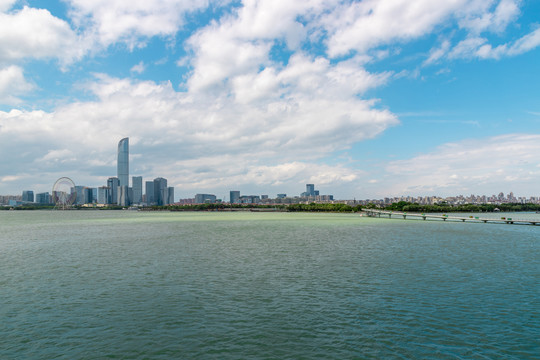 苏州市环金鸡湖路湖东国际金融