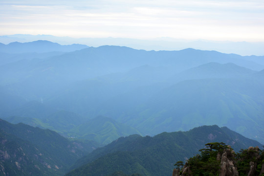 水墨远山