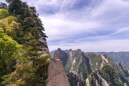 华山山峰