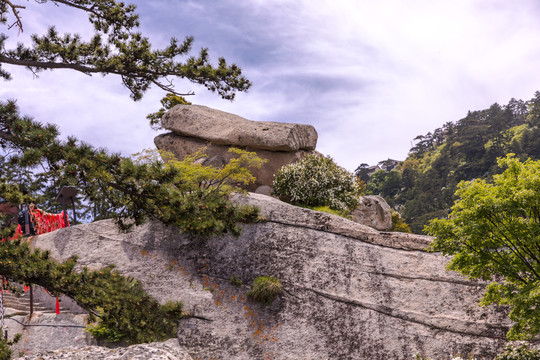 华山三公山