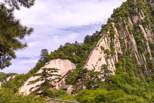 华山苍龙岭