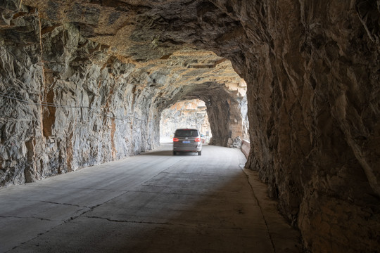 山西平顺挂壁公路