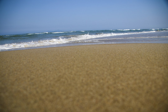 沙滩海浪花