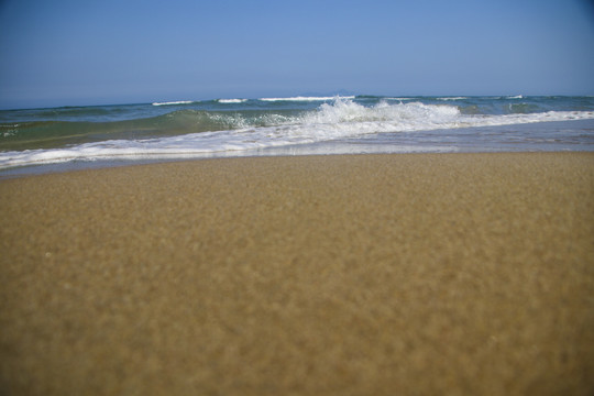 沙滩海浪花