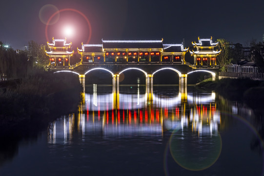 芜湖鸠兹古镇夜景